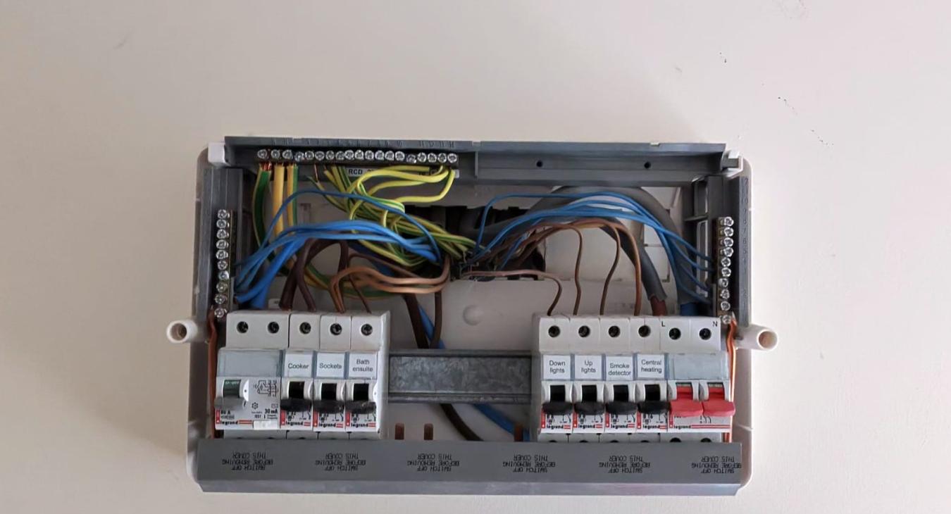 Why Did Four Electric Fans Keep Tripping the Socket Circuit? A Real EICR in  Burnham-on-Sea 